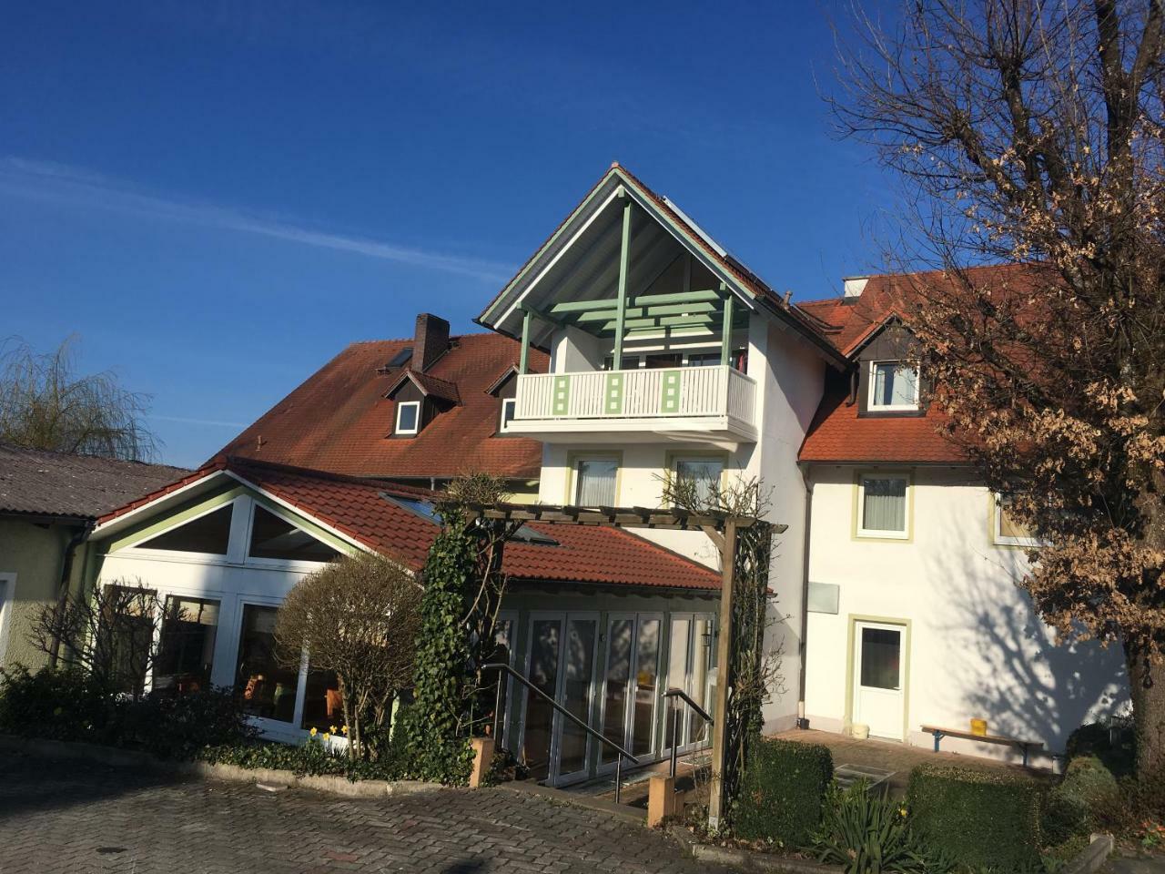Gasthof Lindenwirt Denkendorf  Εξωτερικό φωτογραφία